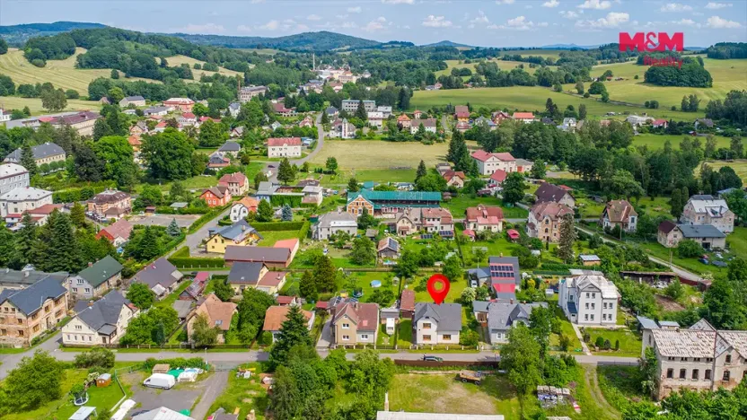 Prodej rodinného domu, Mikulášovice, 200 m2