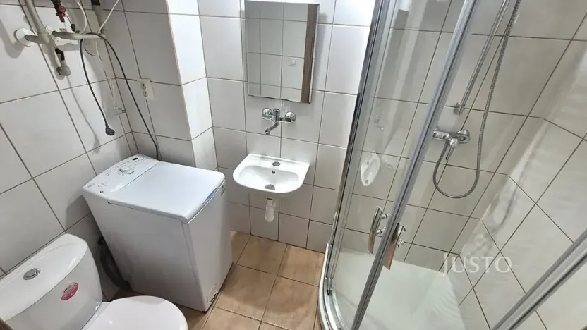 Pronájem bytu 2+kk, Písek, Nádražní, 32 m2