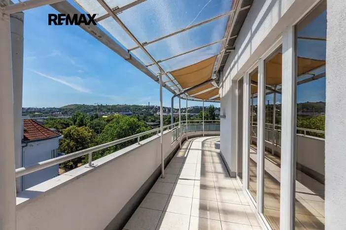 Pronájem bytu 3+kk, Praha - Podolí, U Kublova, 88 m2