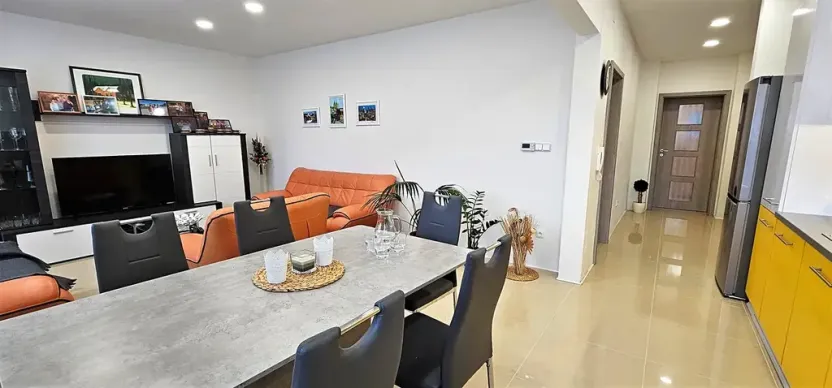 Pronájem bytu 2+kk, Rajhrad, Vrázova, 80 m2