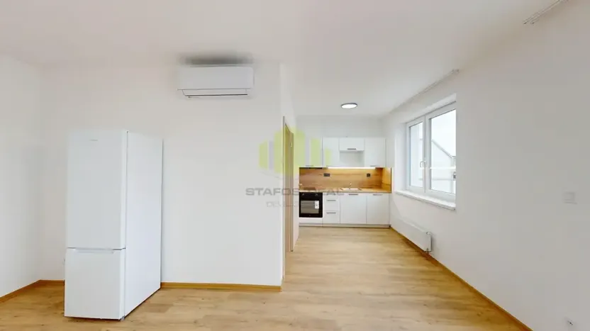 Pronájem bytu 1+kk, Olomouc, Topolová, 38 m2
