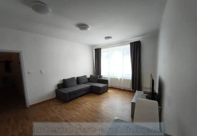 Pronájem bytu 2+1, Kladno, 58 m2