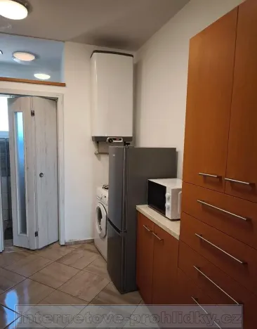 Pronájem bytu 2+1, Kladno, 58 m2