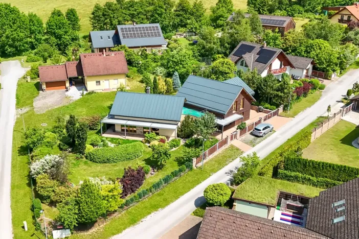 Prodej rodinného domu, Lánov, 316 m2