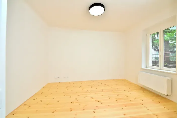 Pronájem bytu 3+kk, Praha - Kobylisy, Na Stírce, 82 m2