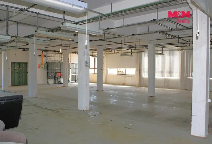 Pronájem skladu, Nová Paka, Kotíkova, 360 m2