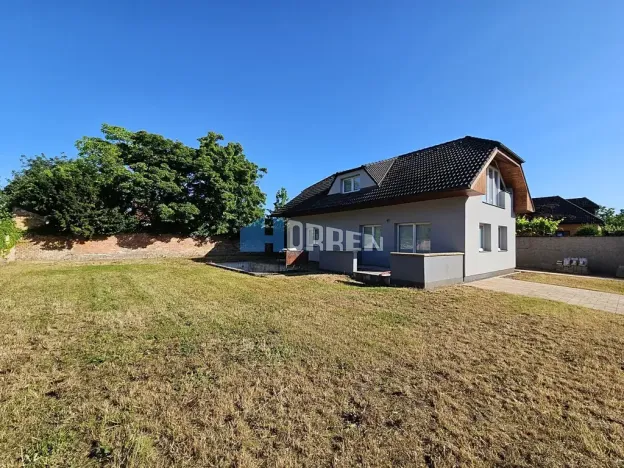Prodej rodinného domu, Jirny, 5. května, 151 m2