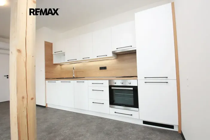 Pronájem bytu 2+kk, Kolín, Kmochova, 50 m2