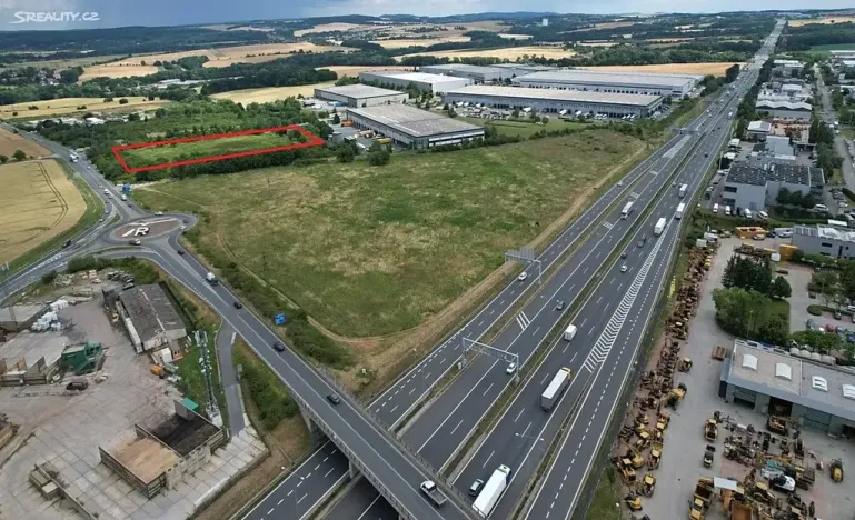 Pronájem komerčního pozemku, Praha, 1000 m2