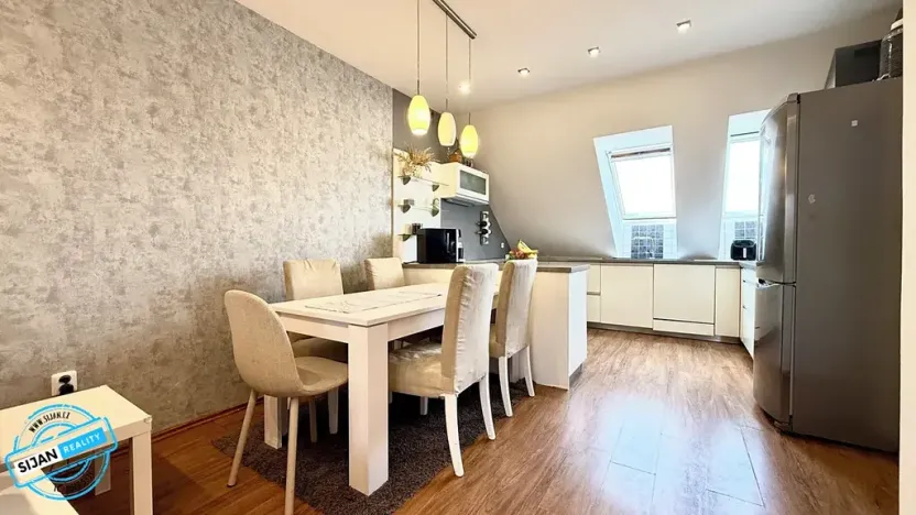 Prodej bytu 3+kk, Krnov, 84 m2