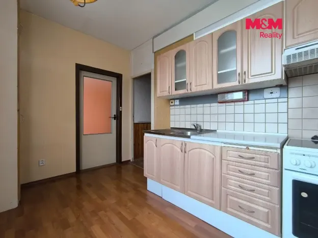 Prodej bytu 3+1, České Velenice, Komenského, 73 m2