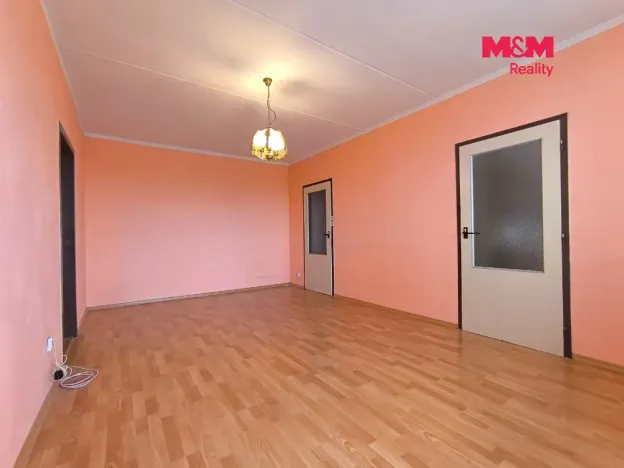 Prodej bytu 3+1, České Velenice, Komenského, 73 m2