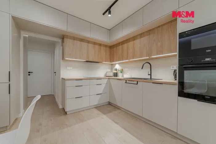 Prodej bytu 3+kk, Ostrava - Výškovice, Srbská, 52 m2