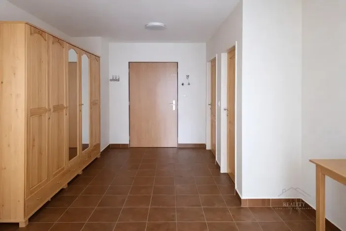 Prodej činžovního domu, Ostružná - Ramzová, 73 m2