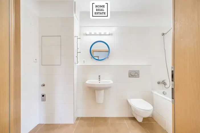 Prodej bytu 3+1, Praha - Zličín, Lipovská, 70 m2