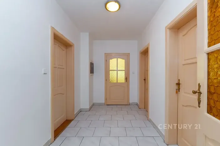 Prodej obchodního prostoru, Lom, Podkrušnohorská, 273 m2