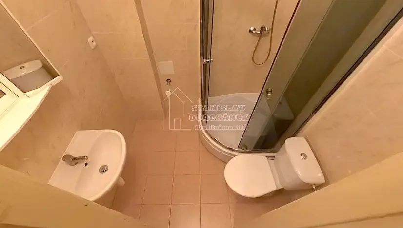 Pronájem bytu 1+kk, Praha - Strašnice, Nad Primaskou, 23 m2
