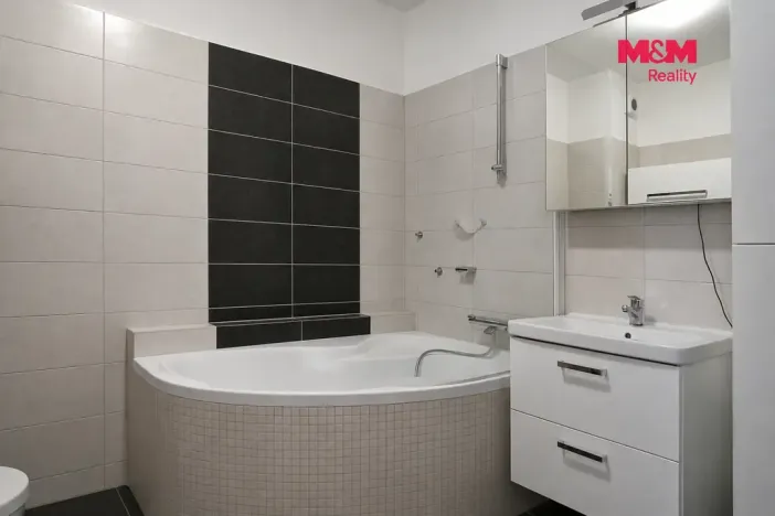 Pronájem bytu 2+kk, Čáslav - Čáslav-Nové Město, Prokopa Holého, 38 m2