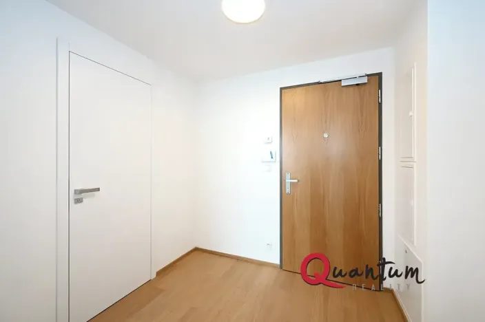 Pronájem bytu 2+kk, Praha - Hrdlořezy, V třešňovce, 46 m2