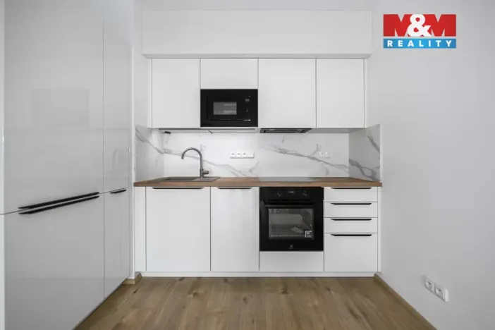 Pronájem bytu 2+kk, Plzeň, Safírová, 66 m2