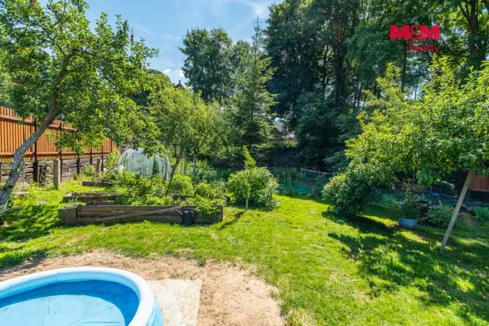Prodej chalupy, Kunratice, 140 m2