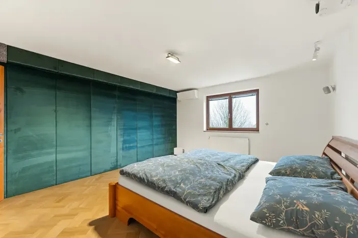Prodej rodinného domu, Praha - Kyje, Sklenská, 200 m2