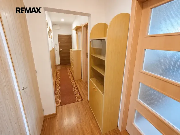 Prodej bytu 2+1, Šlapanice, 61 m2