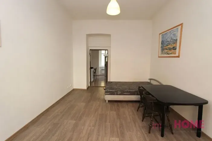 Pronájem bytu 1+1, Praha - Žižkov, Blahníkova, 40 m2