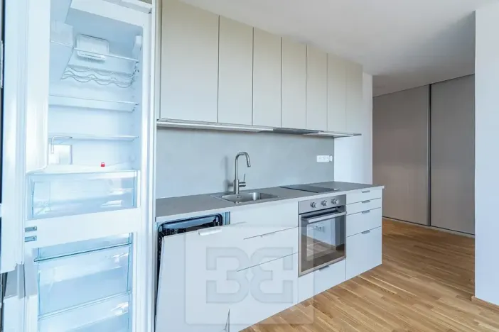 Pronájem bytu 2+kk, Praha - Prosek, Litvínovská, 45 m2