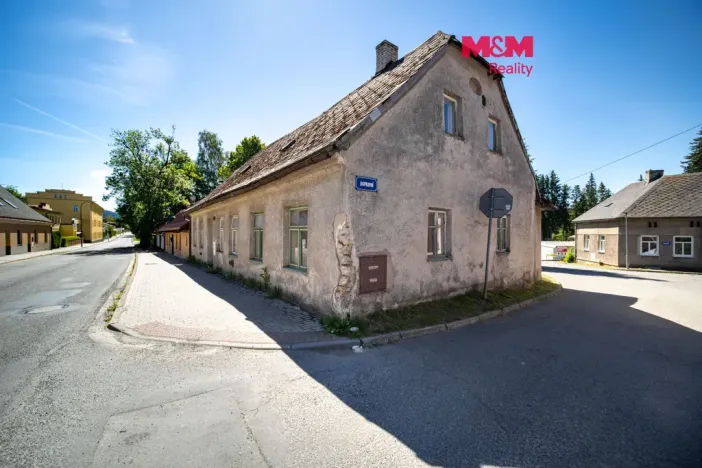 Prodej rodinného domu, Svratka, Libušina, 150 m2