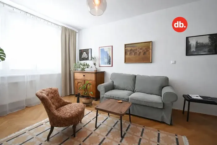 Prodej bytu 1+1, Karlovy Vary, Vítězná, 41 m2