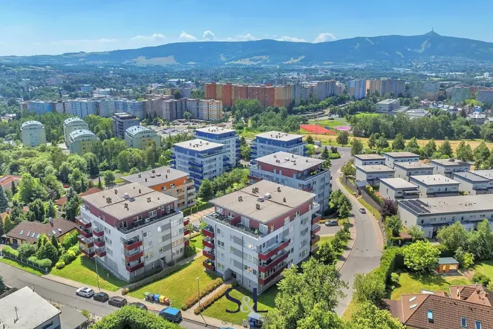 Pronájem bytu 2+kk, Liberec, Zelené údolí, 38 m2