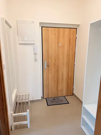 Pronájem bytu 1+kk, Praha - Chodov, Klapálkova, 33 m2