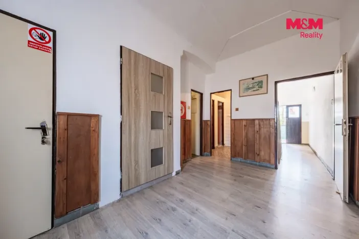 Prodej rodinného domu, Skršín - Dobrčice, 690 m2