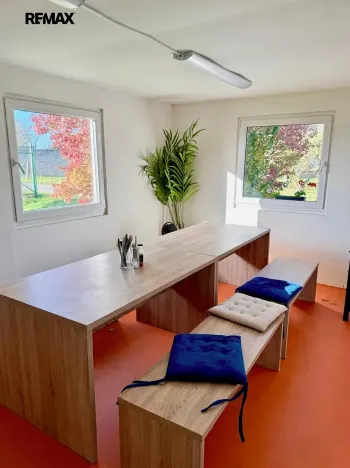 Pronájem skladu, Dolní Chvatliny, 3690 m2