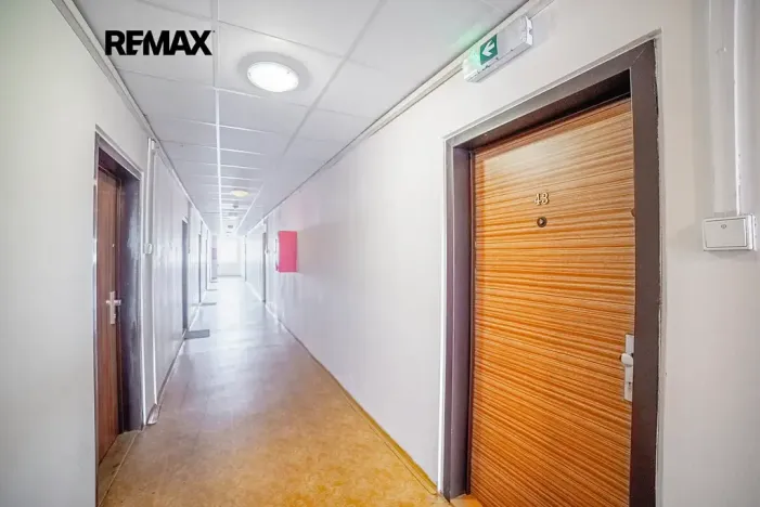 Prodej bytu 1+kk, Praha - Háje, Bajkonurská, 27 m2