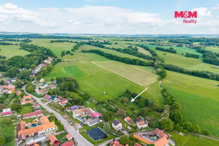 Prodej pozemku pro bydlení, Benešov - Úročnice, 1693 m2