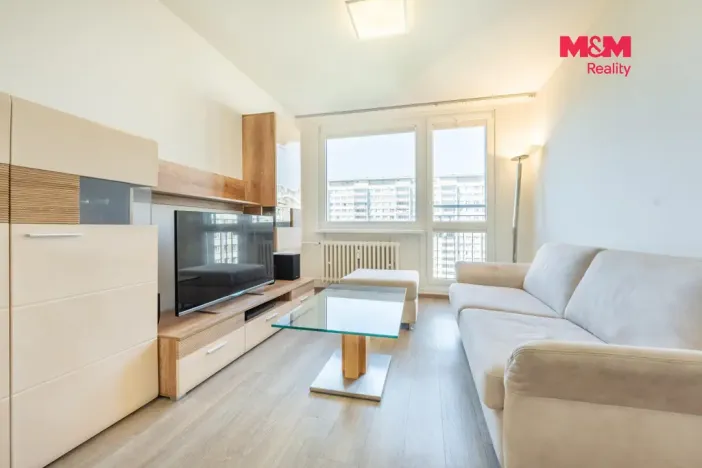 Prodej bytu 2+kk, Praha - Kobylisy, Rajmonova, 44 m2