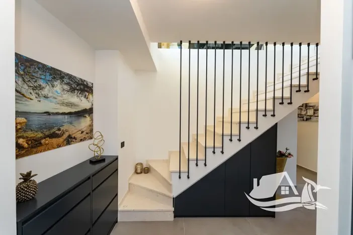 Prodej vily, Vrsi, Chorvatsko, 210 m2