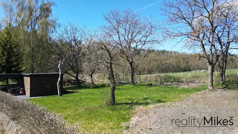 Prodej rodinného domu, Rovensko pod Troskami, 252 m2