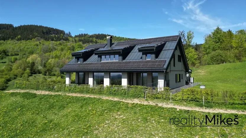 Prodej rodinného domu, Křižany, 470 m2