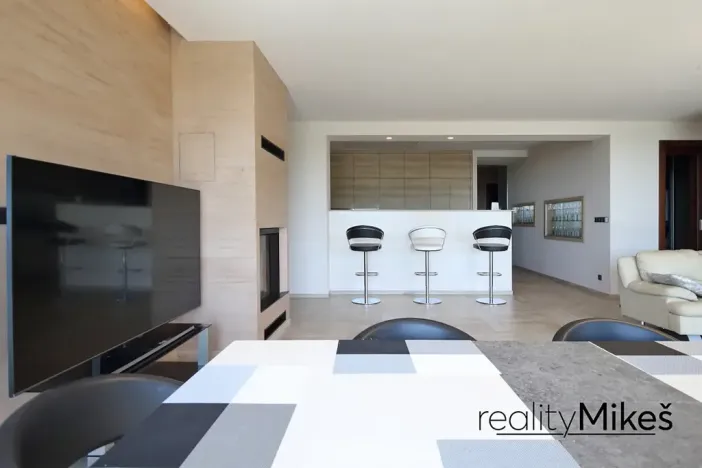 Prodej rodinného domu, Křižany, 470 m2
