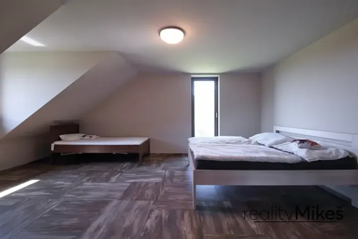 Prodej rodinného domu, Křižany, 470 m2