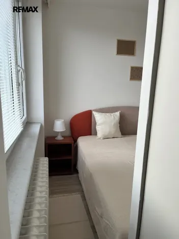 Pronájem bytu 1+kk, Praha - Libeň, Nad Mazankou, 35 m2