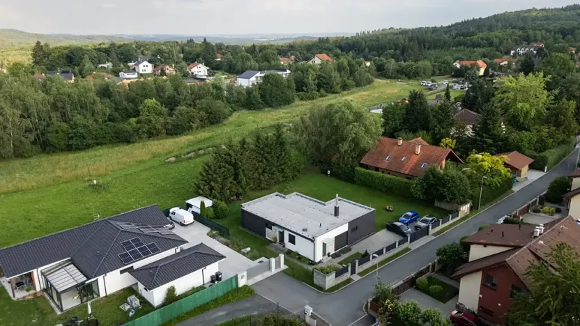 Prodej rodinného domu, Kamenice, 181 m2