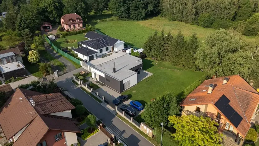 Prodej rodinného domu, Kamenice, 181 m2