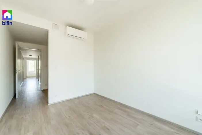 Prodej bytu 4+kk, Praha - Holešovice, U Pergamenky, 117 m2