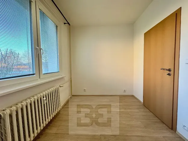 Pronájem bytu 2+kk, Zlín, U Trojáku, 36 m2