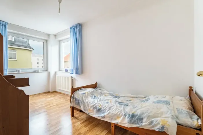 Prodej bytu 4+1, Praha - Žižkov, V kapslovně, 100 m2