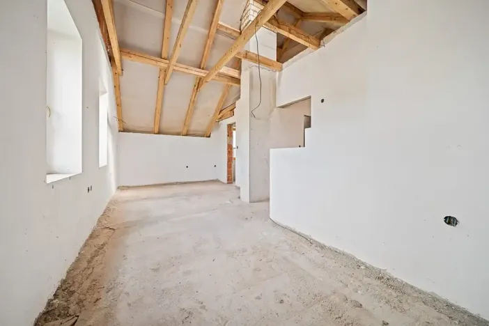 Prodej obchodního prostoru, Jičín, 286 m2
